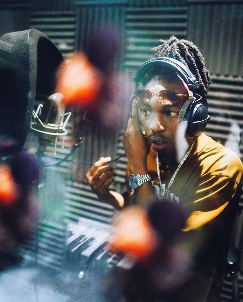 Mayorkun I See You Mp3 Download 500x620 1