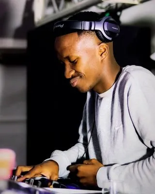 Mdu aka TRP ft Mashudu Njalo Vocal Mix scaled Hip Hop More