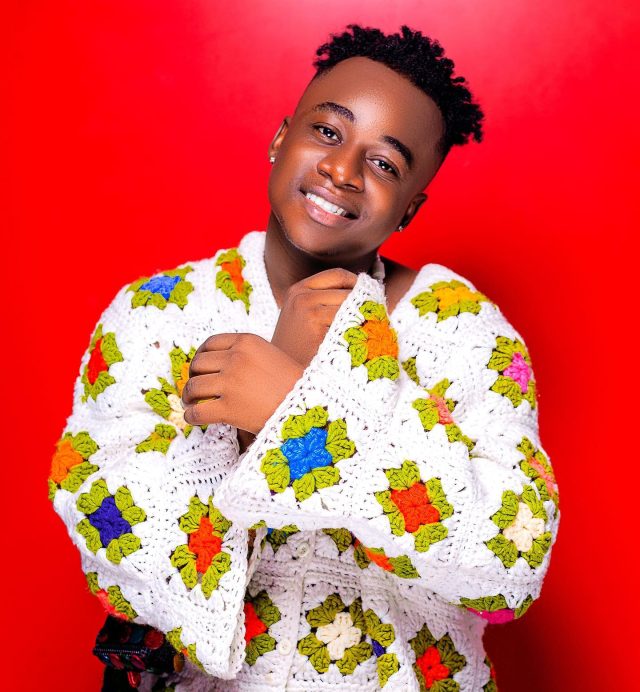 macvoice only you mdundo 640x692 1