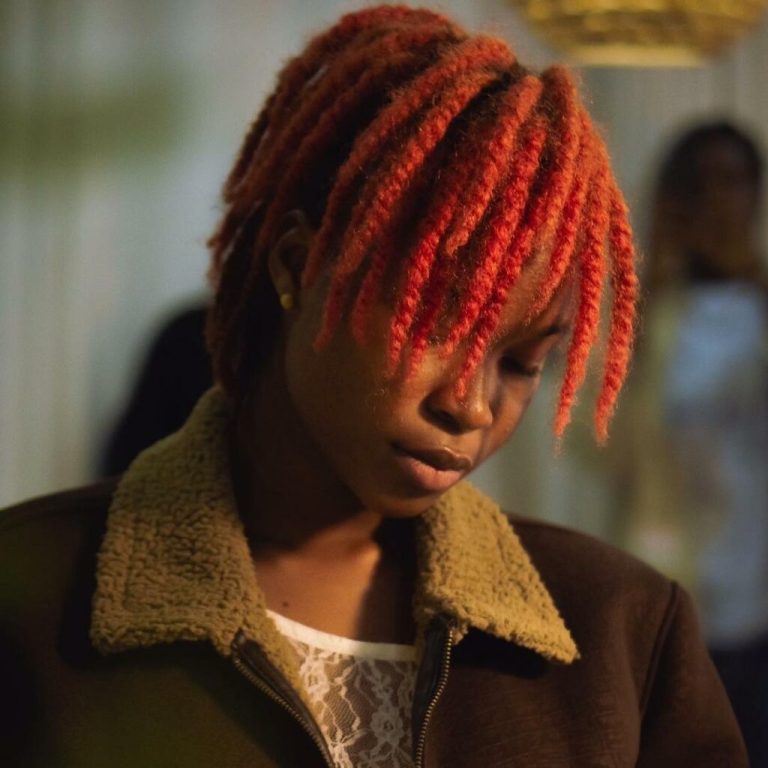 Uwailia Julia Overdose Cover 1024x1024 1