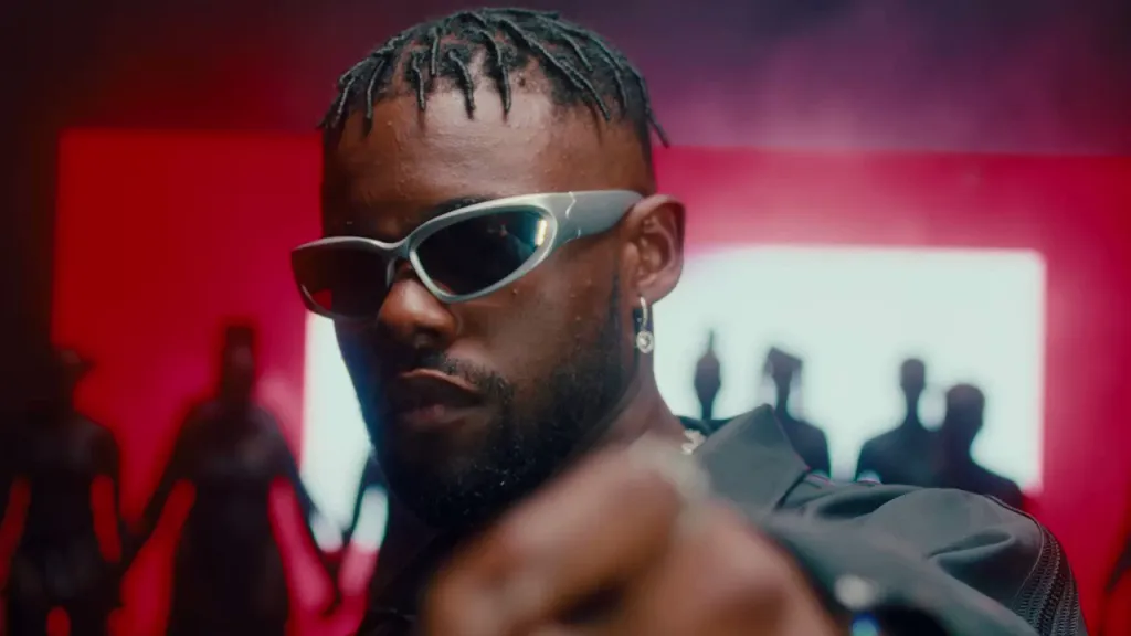 Lojay – Leader Video