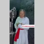 Sini Dagana – Daddy Wey De Pamper Gyration Sini Dagana Daddy Wey De Pamper Gyration