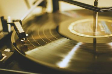 Lift Me Up By Rihanna what is the meaning of refrain in music