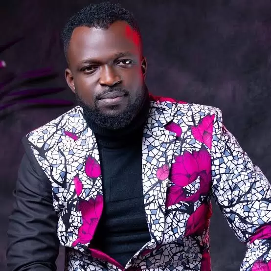 D’Lamb Onyebuchi – Aya Ome Mma(Live)