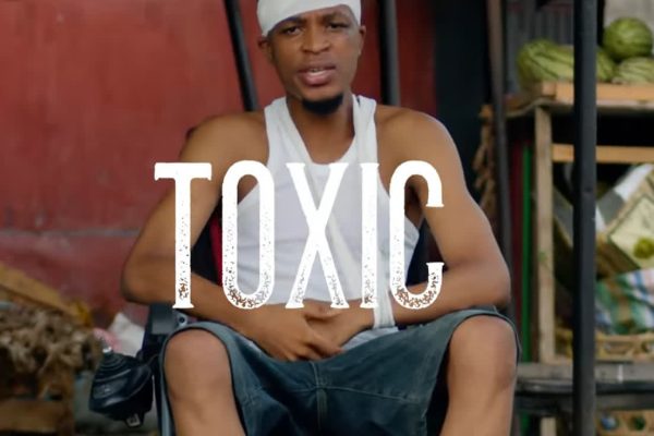Toxic – Fumanizi